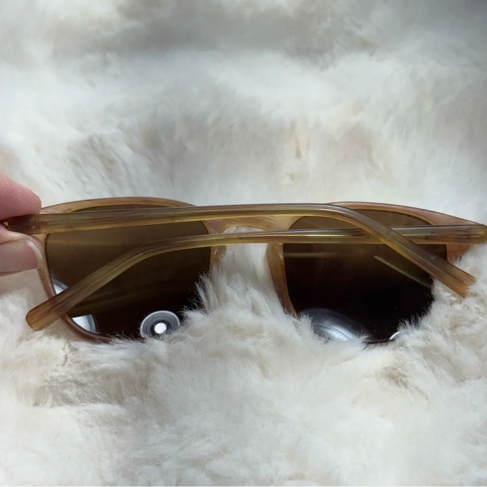 Banana‎ Republic Brown Woodgrain Sunglasses | Classic Oval Frames